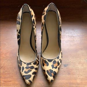 Nine West leopard printed calf hair pumps 8